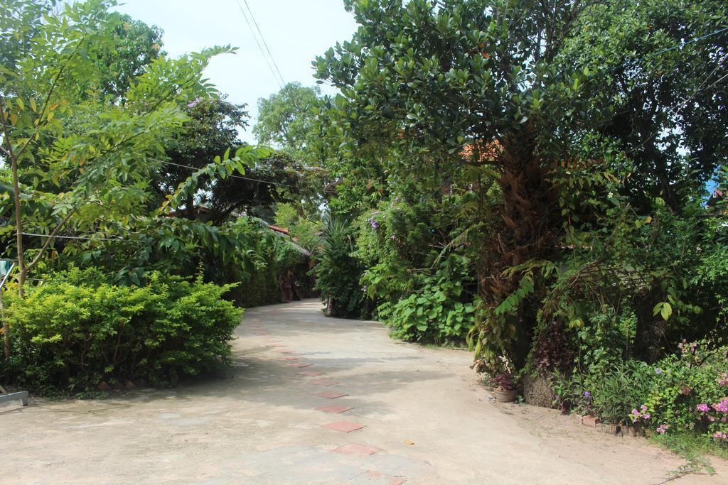 Garden Guesthouse Kampong Chhnang Luaran gambar