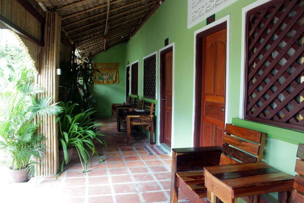Garden Guesthouse Kampong Chhnang Luaran gambar