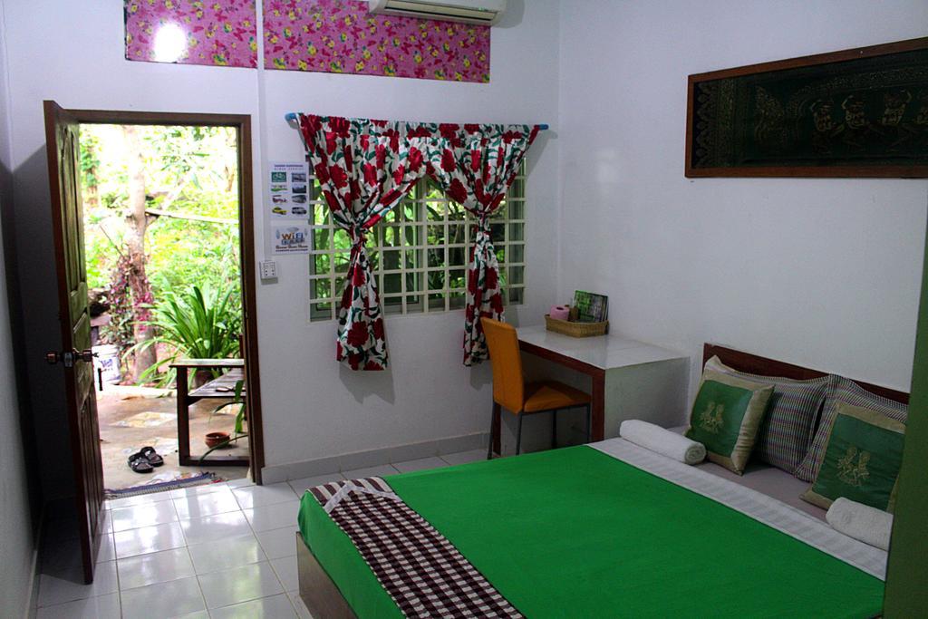 Garden Guesthouse Kampong Chhnang Bilik gambar