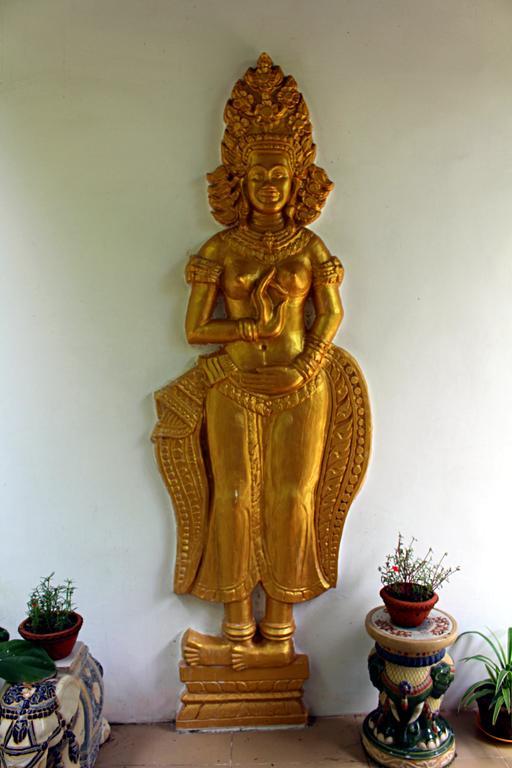 Garden Guesthouse Kampong Chhnang Luaran gambar